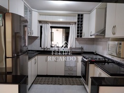 Casa de 4 quartos, 324m² no bairro Jardim Las Vegas, em Santo André | Eu Corretor