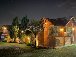 Chácara de 8 quartos, 1100m² no bairro Caixa D´Água, em Vinhedo | Eu Corretor