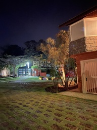 Chácara de 8 quartos, 1100m² no bairro Caixa D´Água, em Vinhedo | Eu Corretor