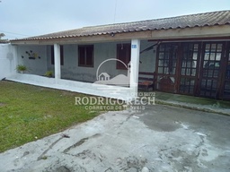 Casa de 3 quartos, no bairro shangrila, em Pontal do Paraná | Eu Corretor