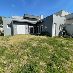 Casa de 3 quartos, no bairro Jardim Panorâmico, em Ivoti | Eu Corretor