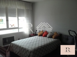 Apartamento de 3 quartos, no bairro Centro, em Pelotas | Eu Corretor