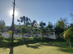 Chácara de 5 quartos, no bairro Parque Recreio, em Litoral Sul de São Paulo | Eu Corretor