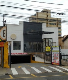 Loja / Salão / Ponto Comercial de 660m² no bairro Centro, em São José do Rio Preto | Eu Corretor