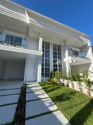 Sobrado de 3 quartos, no bairro Fundo Canoas, em Rio do Sul | Eu Corretor