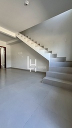 Sobrado de 2 quartos, 63m² no bairro Limeira Baixa, em Brusque | Eu Corretor