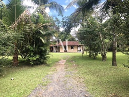 Fazenda/Sítios/Chácaras de 2 quartos, no bairro LUNDA JK, em Mata de São João | Eu Corretor