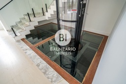 Casa de 4 quartos, no bairro Praia Brava de Itajaí, em Itajaí | Eu Corretor