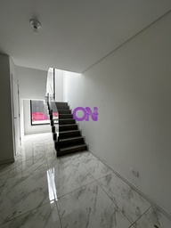 Sobrado de 3 quartos, 120m² no bairro Campo Comprido, em Curitiba | Eu Corretor