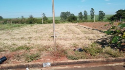 Lote/Terreno de 200m² no bairro Maria Luiza, em Areiópolis | Eu Corretor