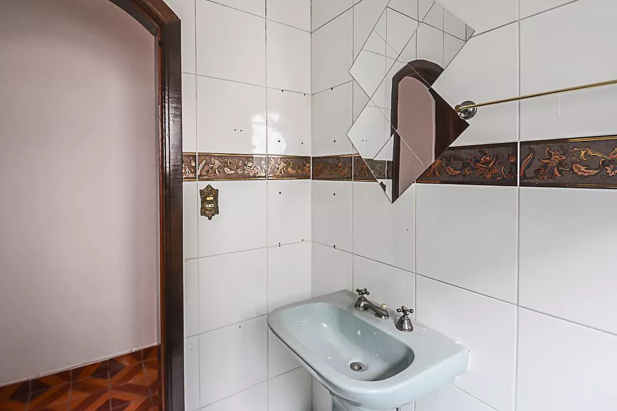 Casa de 3 quartos, 195m² no bairro Nova Petrópolis, em São Bernardo do Campo | Eu Corretor