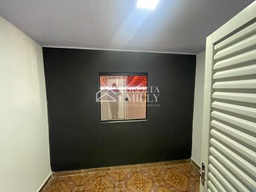 Casa de 5 quartos, no bairro vila boa, em Guapó | Eu Corretor